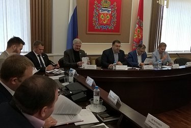 Сельхозпредприятия и медучреждения ждет послабление